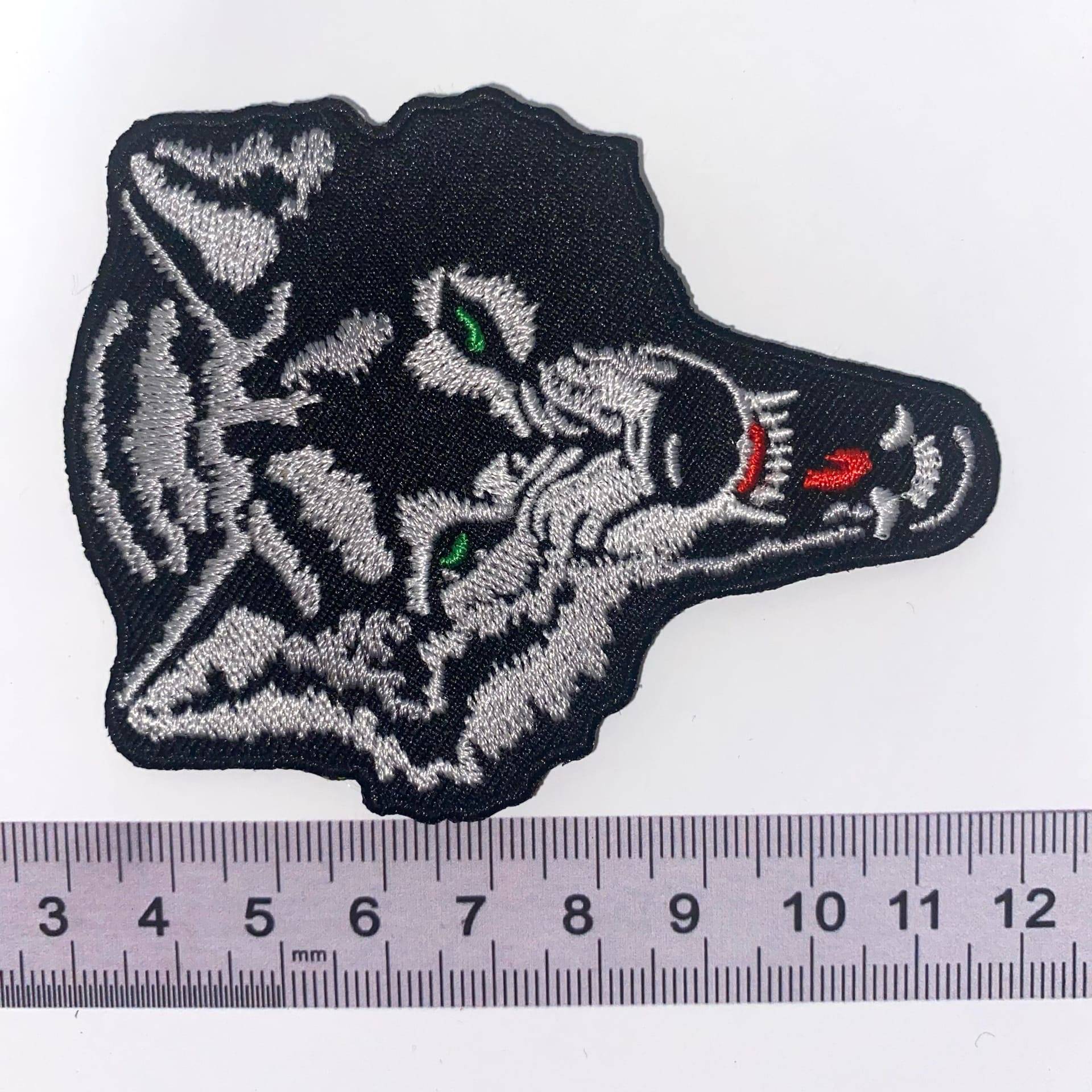 нашивка - WOLF 