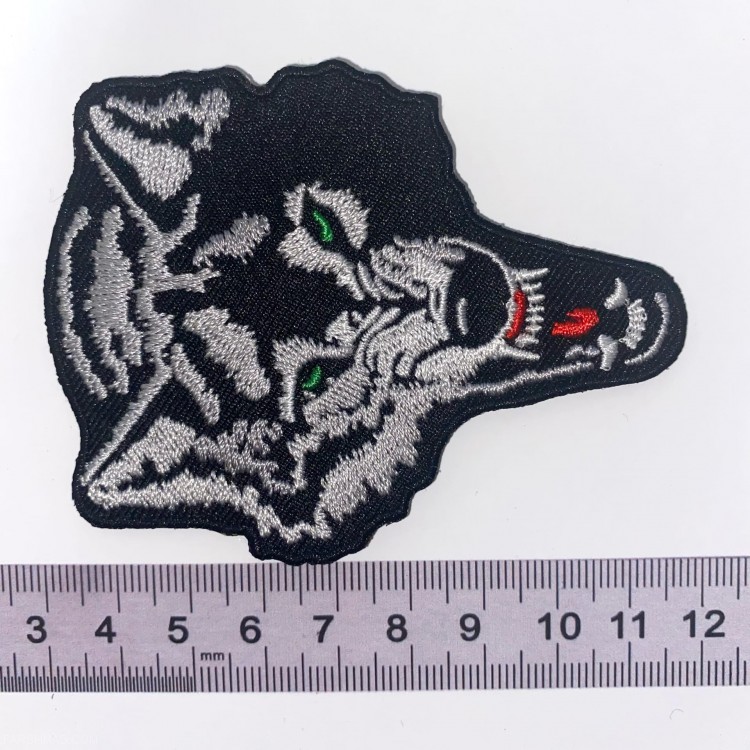 нашивка - WOLF 