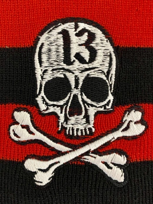 вязаный шарф - КНЯZZ (с вышивкой)