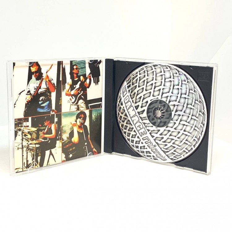 BRAIN DAMAGE - MICROPHONE