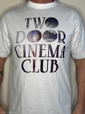 футболка - TWO DOOR CINEMA CLUB (белая)