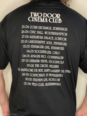 футболка - TWO DOOR CINEMA CLUB (черная)