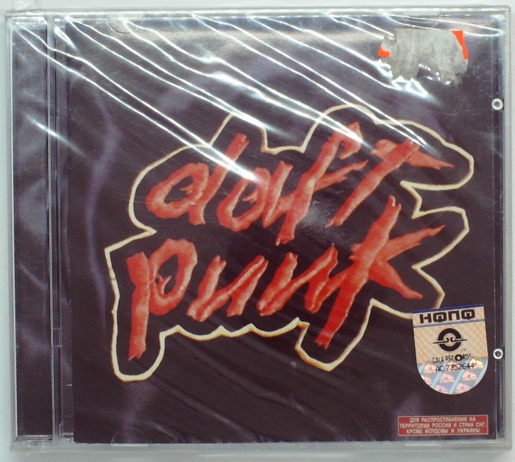 DAFT PUNK - HOMEWORK 