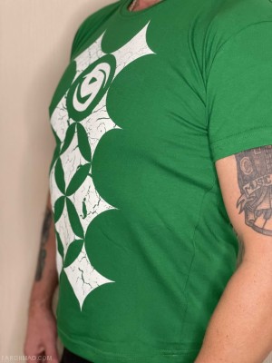 футболка - БЕZУМНЫЕ УСИЛИЯ (зеленая)