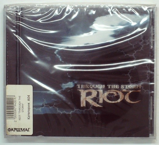 RIOT - THROUGH THE STORM RIOT - THROUGH THE STORM